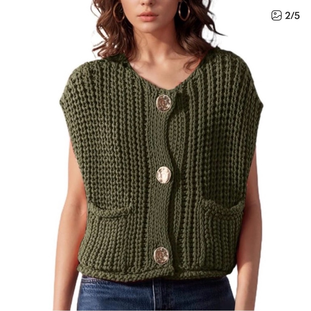 UEU Women's Green Fisher Knitted Sweater Vest Large Button Pocket Bulky Box Cut